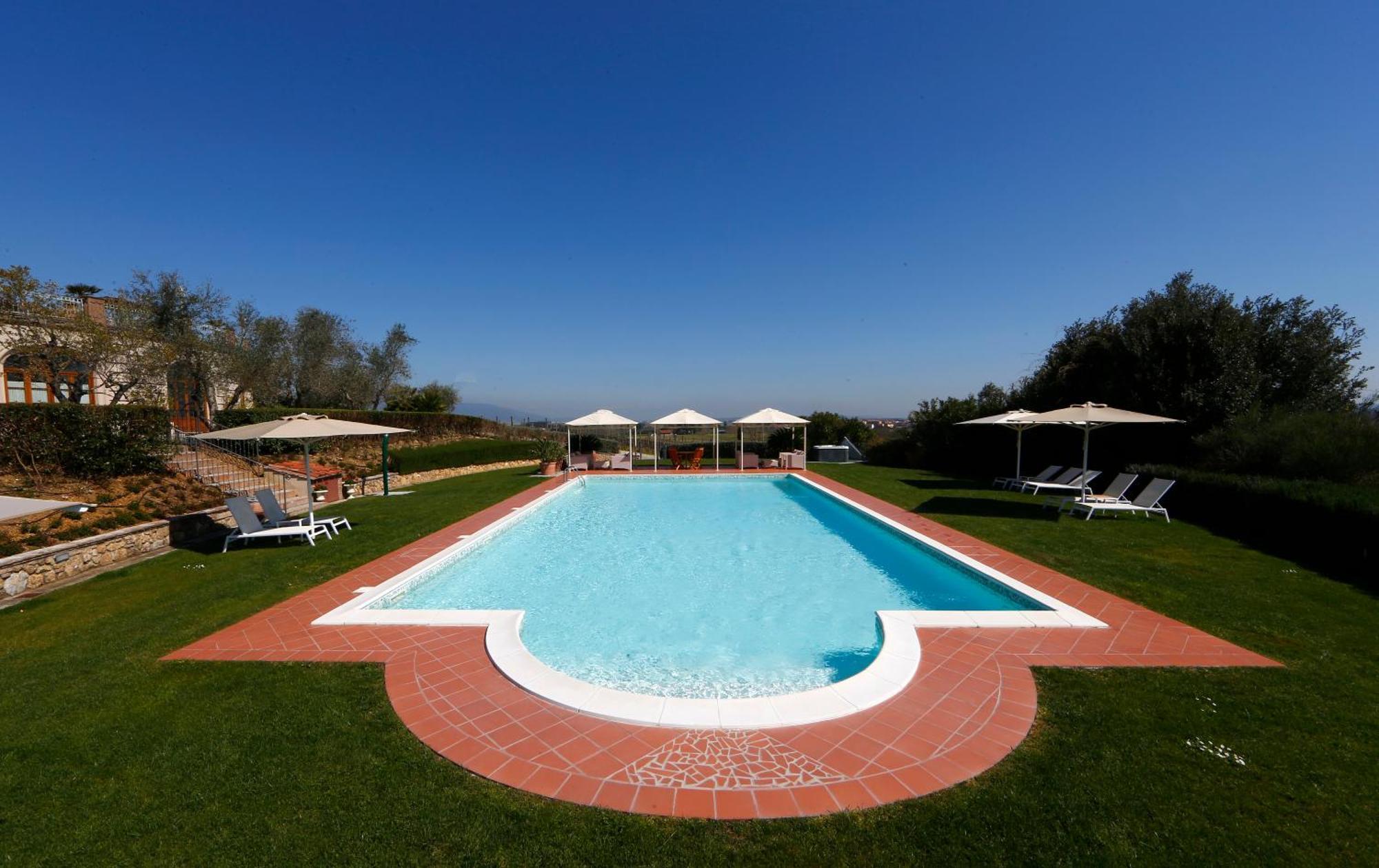 Poggio Al Casone Farm stay